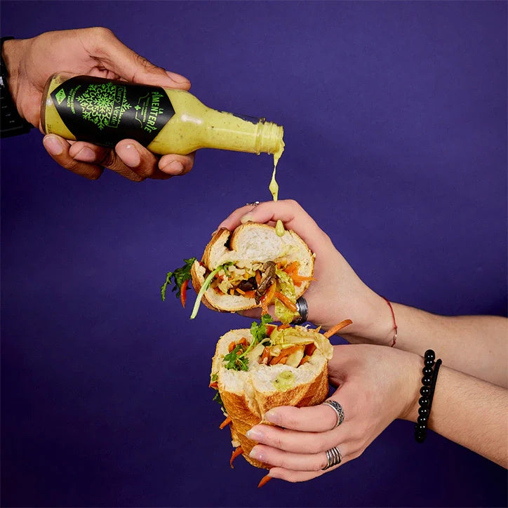 BANH MI VÉGÉTARIEN À LA CURRY VERDE