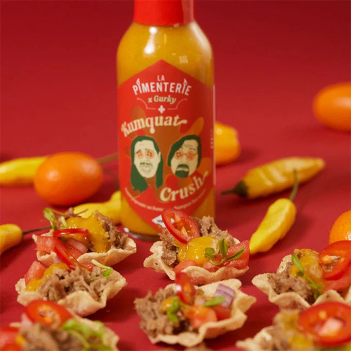 BOUCHÉES DE NACHOS AU CANARD CONFIT À LA SAUCE KUMQUAT CRUSH